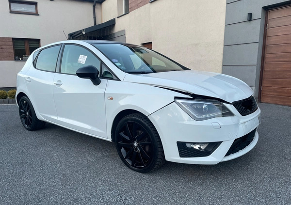 Seat Ibiza cena 23900 przebieg: 98000, rok produkcji 2015 z Knurów małe 232